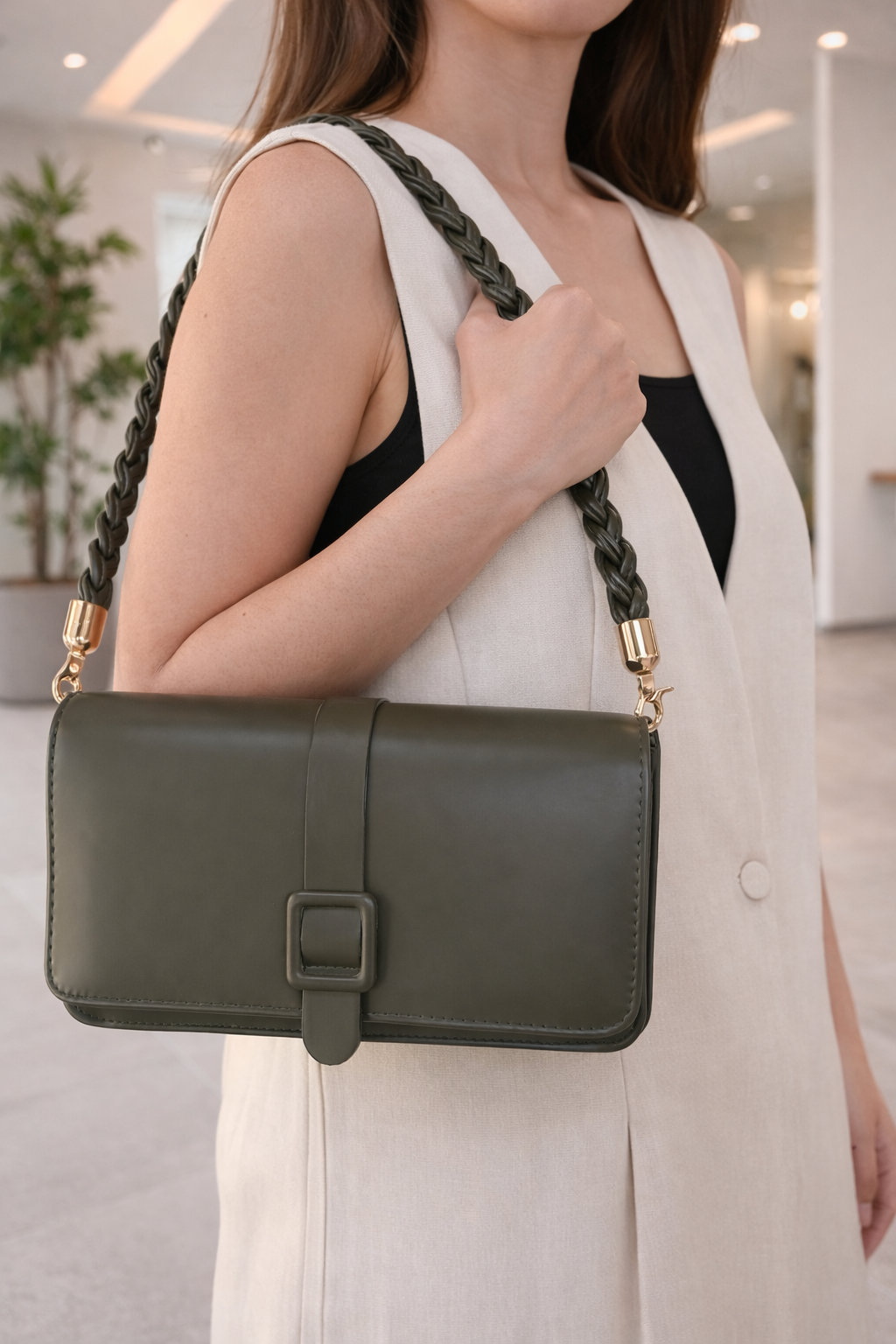 Kulpu örgü yeşil çanta