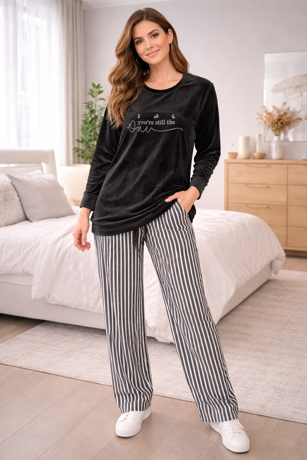 Çizgili kadife pijama